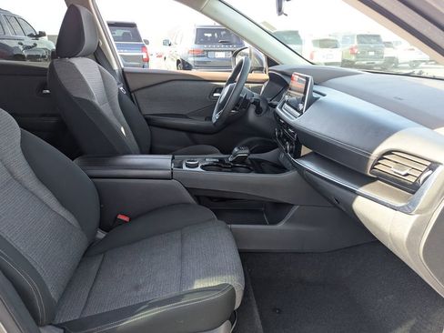Used 2021 Nissan Rogue SV AWD/4WD image 34