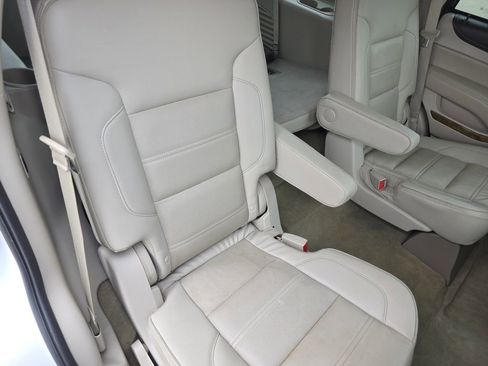 Used 2017 GMC Yukon Denali w/ Open Road Package AWD/4WD image 22