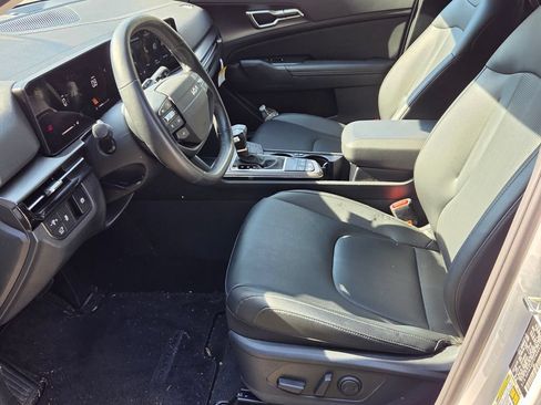 Used 2026 Kia Sportage EX w/ EX Panorama Roof Package FWD image 10