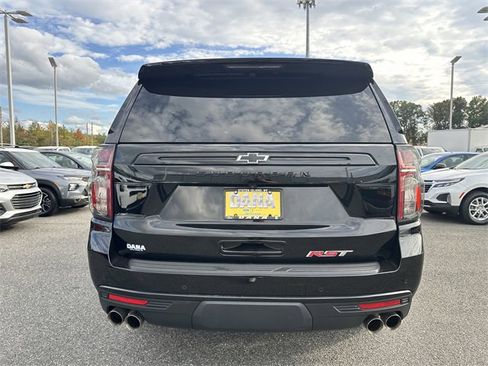 Used 2023 Chevrolet Suburban RST w/ Sport Performance Package image 6