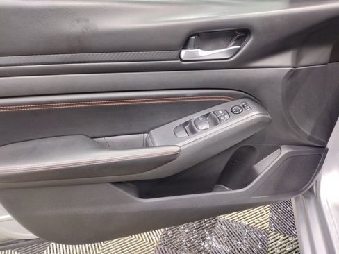 Used 2021 Nissan Altima 2.5 SR image 18