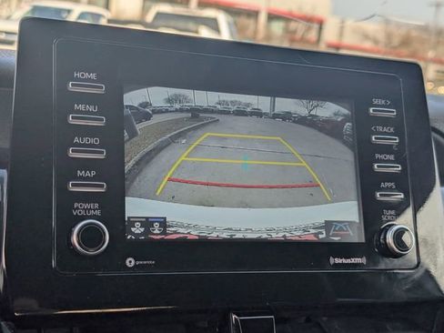 Used 2024 Toyota Camry SE image 16