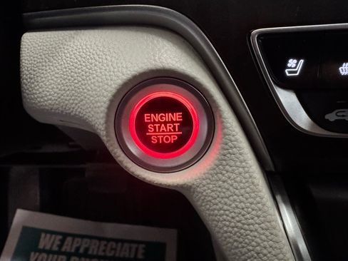 Used 2018 Honda Accord Touring image 23