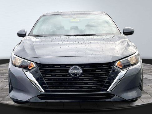 Certified 2025 Nissan Sentra S image 4