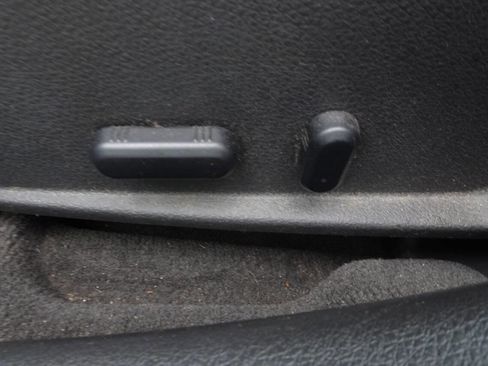 Used 2012 Ford Fusion SE w/ Appearance Pkg image 12