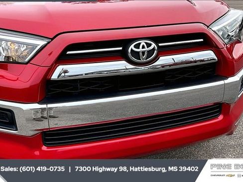 Used 2020 Toyota 4Runner Limited image 21