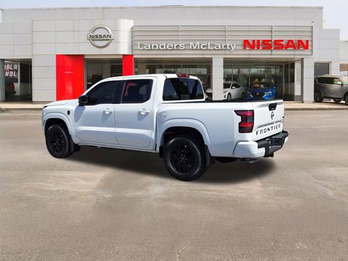 New 2026 Nissan Frontier SV w/ All-Weather Content Package AWD/4WD image 5