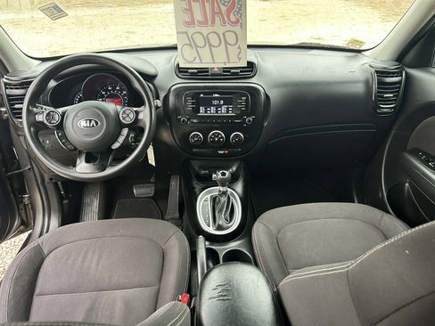 Used 2017 Kia Soul image 6