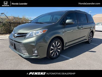 Used 2019 Toyota Sienna XLE