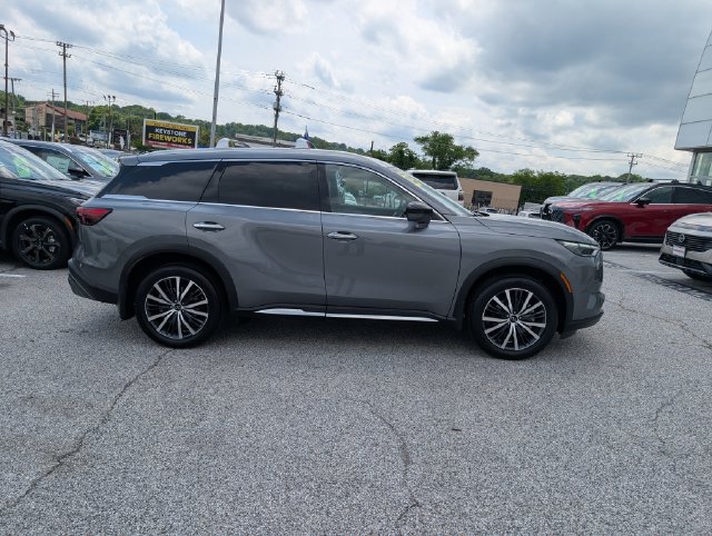 Used 2025 INFINITI QX60 Sensory w/ Vision Package AWD/4WD image 6
