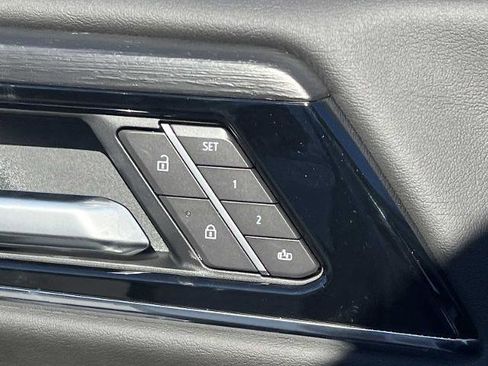 New 2026 GMC Yukon XL Denali image 16