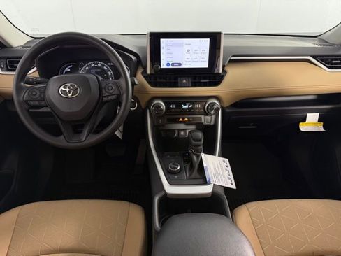 New 2025 Toyota RAV4 XLE image 19