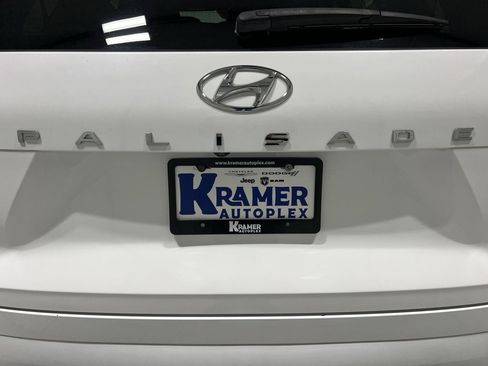 Used 2021 Hyundai Palisade Calligraphy image 32