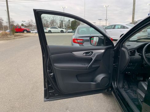 Used 2020 Nissan Rogue Sport SL w/ Premium Package AWD/4WD image 11
