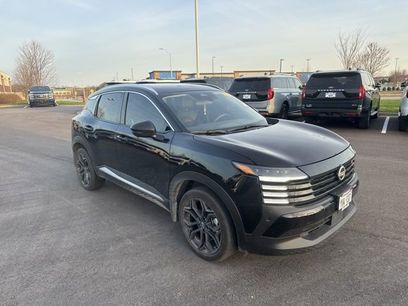 Used 2025 Nissan Kicks SR w/ SR Premium Package