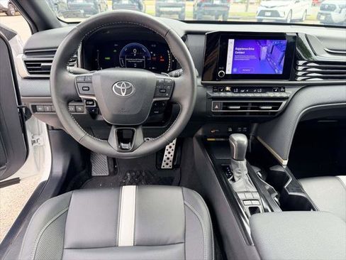 Certified 2025 Toyota Camry SE w/ Convenience Package FWD image 2