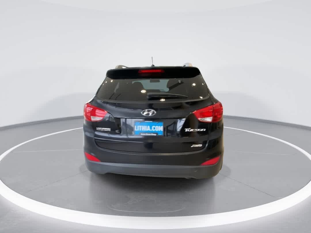 Used 2011 Hyundai Tucson GLS AWD/4WD image 7
