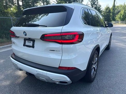 Used 2023 BMW X5 xDrive40i w/ Premium Package AWD/4WD image 13