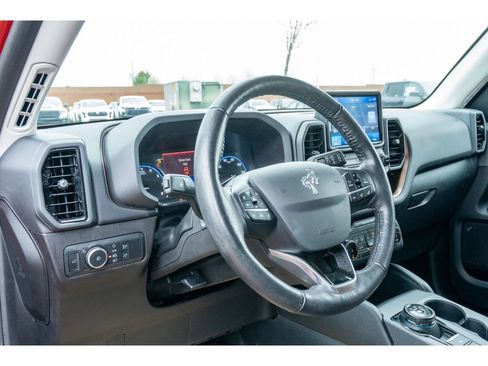 Used 2022 Ford Bronco Sport Badlands w/ Premium Package image 10