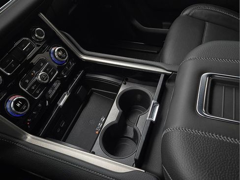 Used 2024 GMC Yukon Denali image 20