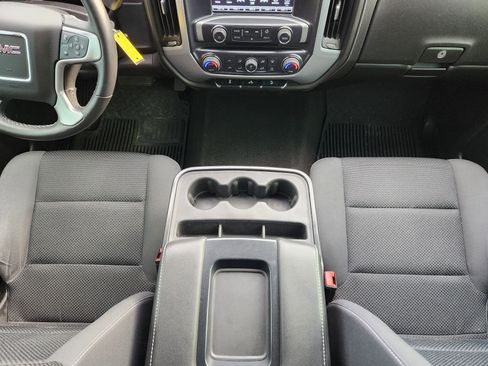 Used 2017 GMC Sierra 1500 SLE w/ SLE Value Package image 16