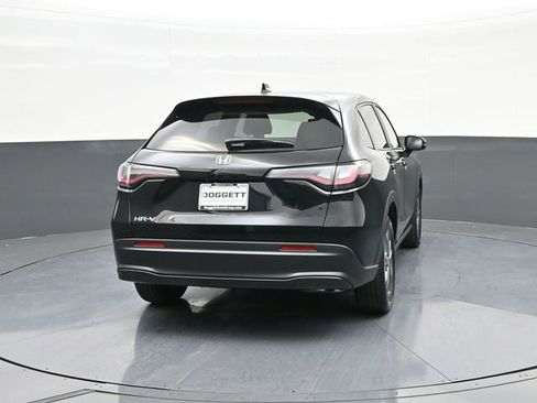 Certified 2026 Honda HR-V LX image 11