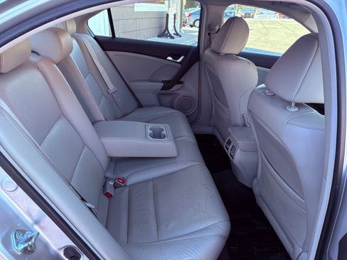 Used 2012 Acura TSX Sedan image 23