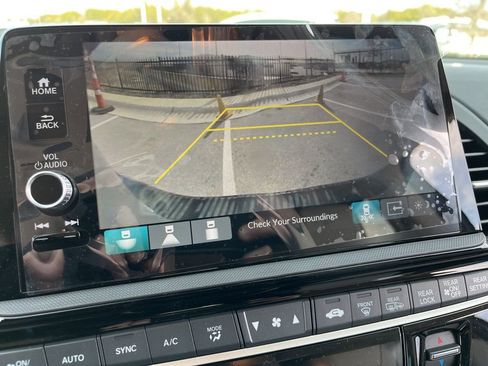 Certified 2026 Honda Odyssey Elite image 24