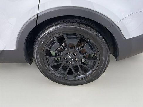Used 2022 Kia Telluride SX w/ SX Prestige Package AWD/4WD image 37