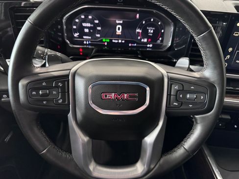 Used 2024 GMC Sierra 1500 Elevation w/ Preferred Package AWD/4WD image 17