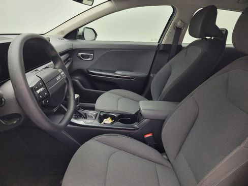 Used 2025 Kia K4 FWD image 17