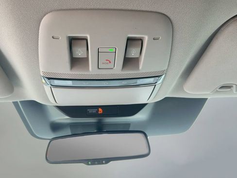 Certified 2025 Nissan Murano SL AWD/4WD image 32