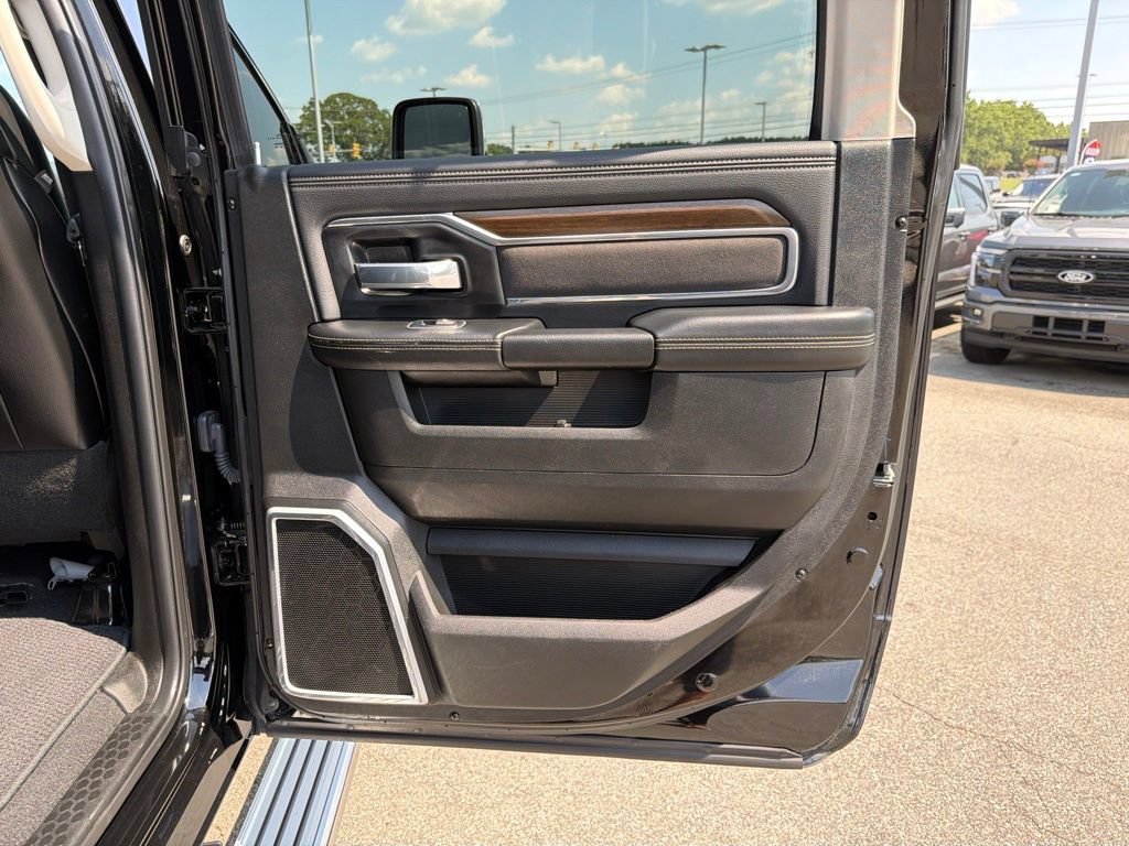 Used 2023 RAM 2500 Laramie AWD/4WD image 20
