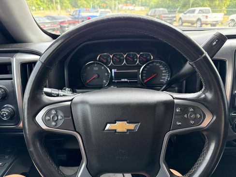 Used 2017 Chevrolet Silverado 1500 LT w/ Texas Edition AWD/4WD image 7