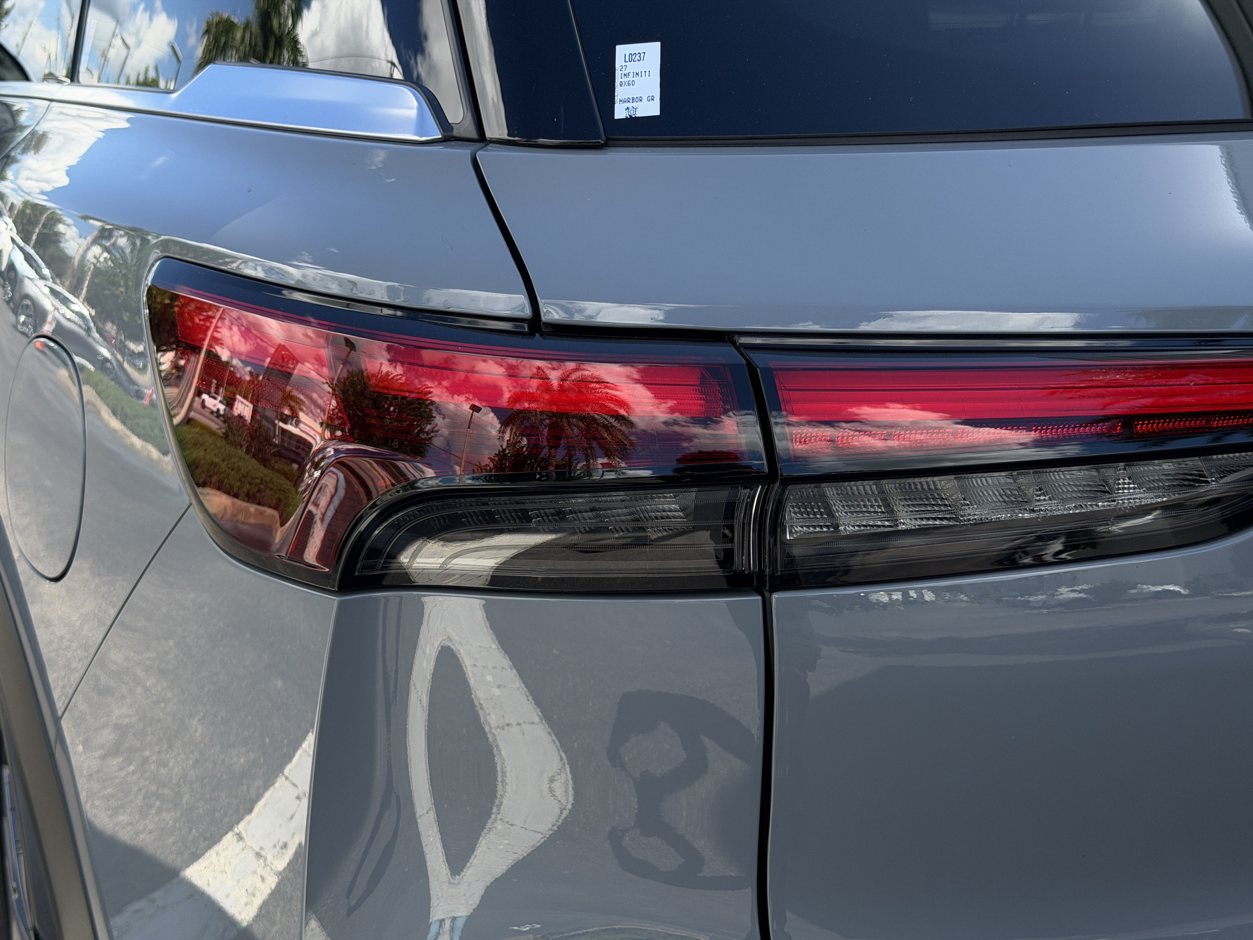 Certified 2027 INFINITI QX60 Luxe w/ Cargo Package FWD image 10