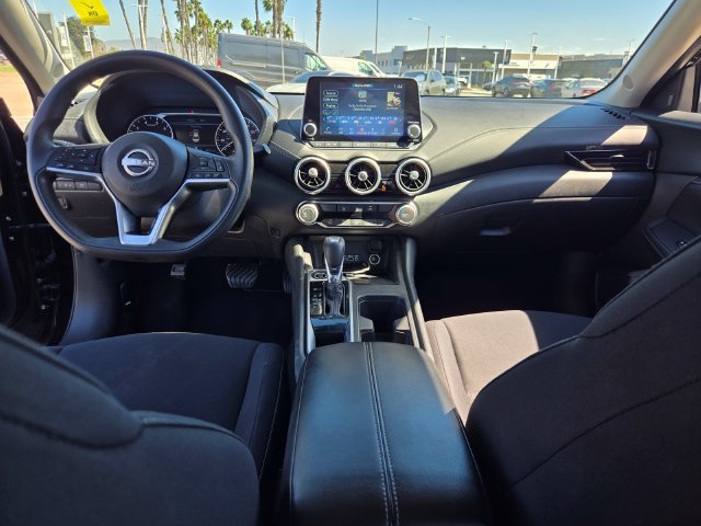 Used 2024 Nissan Sentra SV FWD image 13