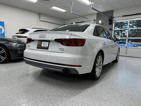 Used 2018 Audi A4 2.0T Ultra Premium w/ Convenience Package FWD image 9