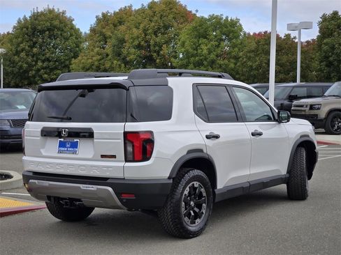 New 2026 Honda Passport TrailSport Elite image 4