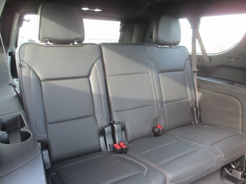 Certified 2023 GMC Yukon XL Denali image 25