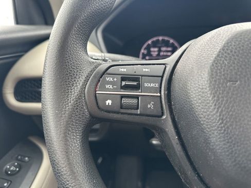 Certified 2023 Honda HR-V LX image 19