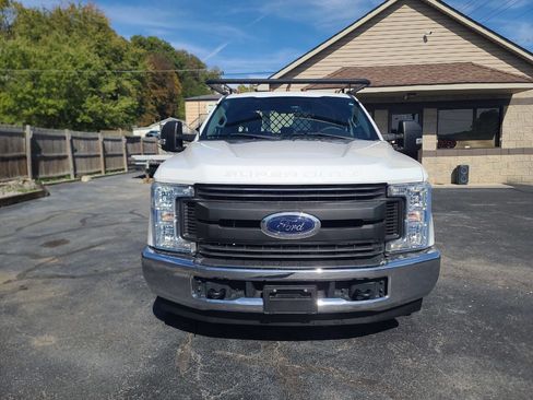 Used 2018 Ford F350 XL w/ Power Equipment Group image 3