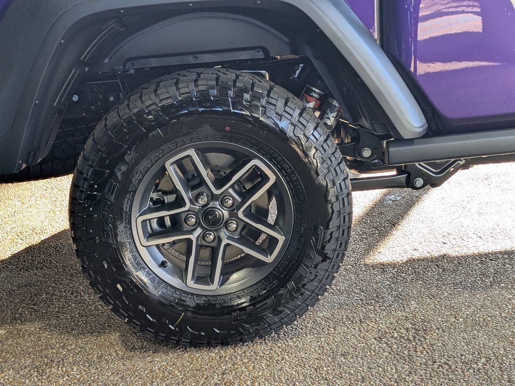 New 2026 Jeep Gladiator Mojave AWD/4WD image 9