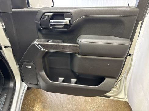 Certified 2020 Chevrolet Silverado 1500 LTZ w/ LTZ Premium Package AWD/4WD image 29