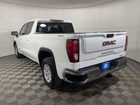 Used 2022 GMC Sierra 1500 SLE image 5