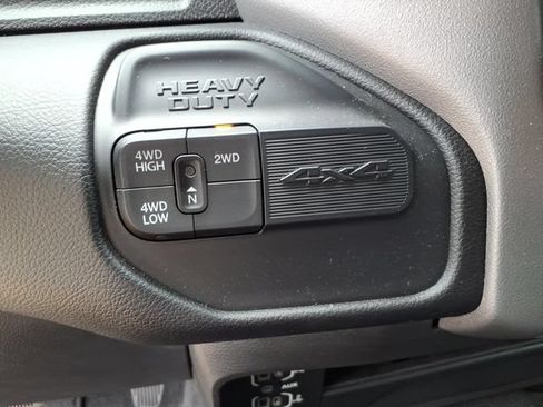 Used 2024 RAM 2500 Big Horn AWD/4WD image 6