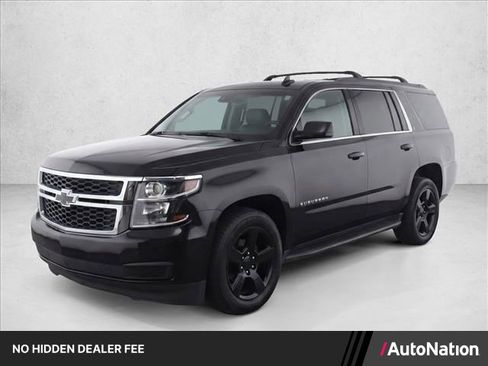 Used 2017 Chevrolet Suburban LT RWD image 1