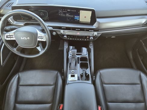 Used 2025 Kia Telluride S FWD image 23