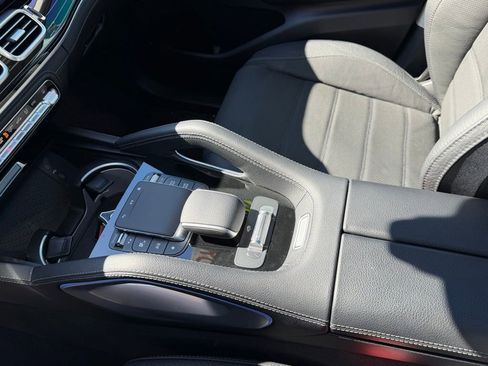 Used 2024 Mercedes-Benz GLE 580 4MATIC image 25