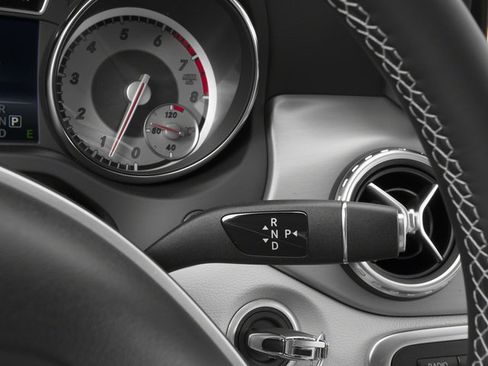 Used 2017 Mercedes-Benz GLA 250 4MATIC image 14