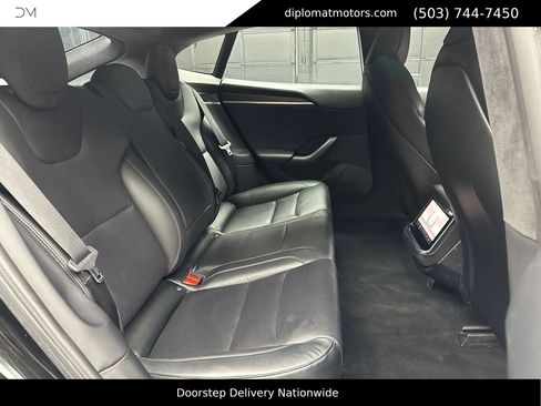 Used 2021 Tesla Model S Plaid image 21